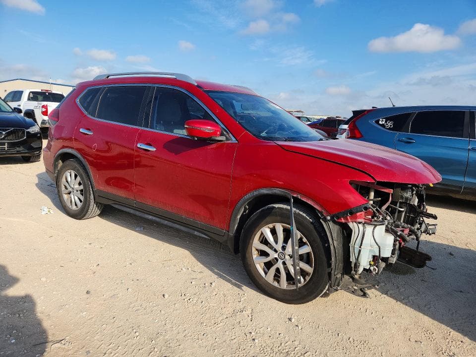 2017 NISSAN ROGUE SV 4