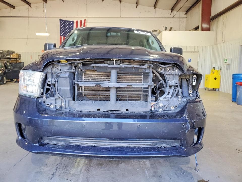 2019 RAM 1500 CLASSIC SLT 5