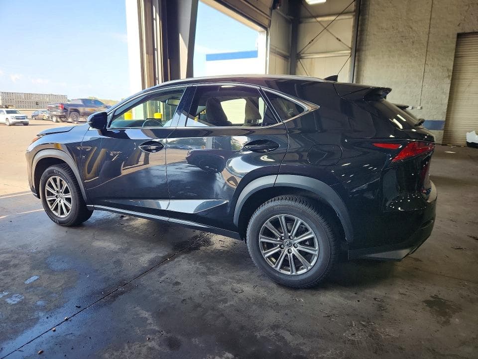 2018 LEXUS NX 300 BASE 2