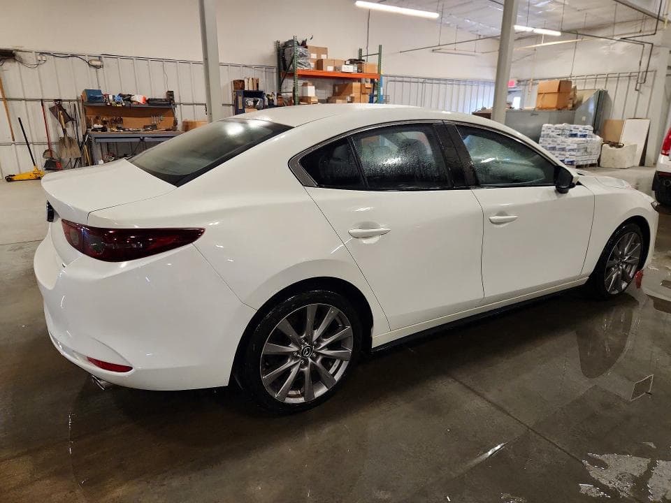 2020 MAZDA 3 SELECT 3