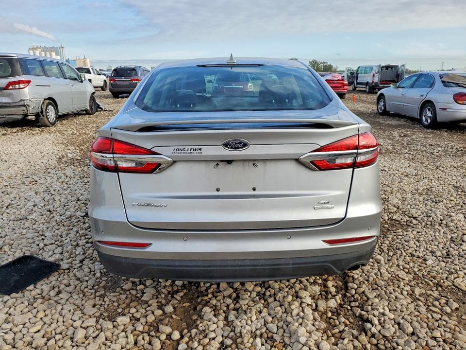 2020 FORD FUSION SE 6