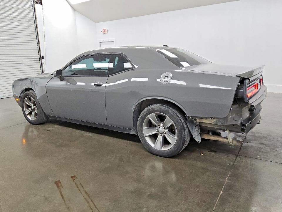 2019 DODGE CHALLENGER SXT 2