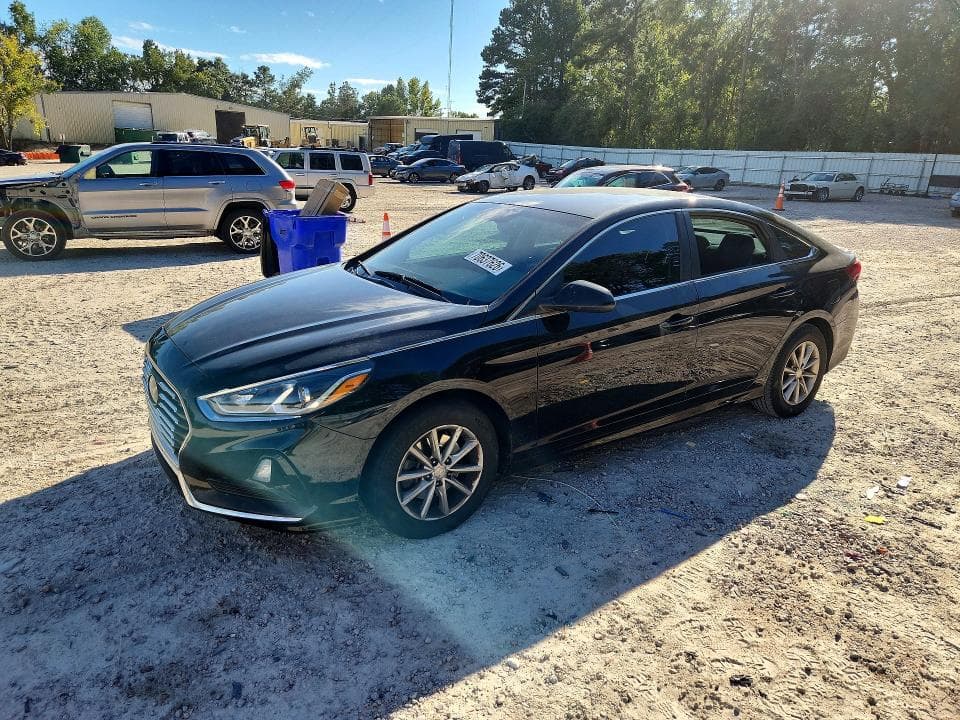 2018 HYUNDAI SONATA SE - 1
