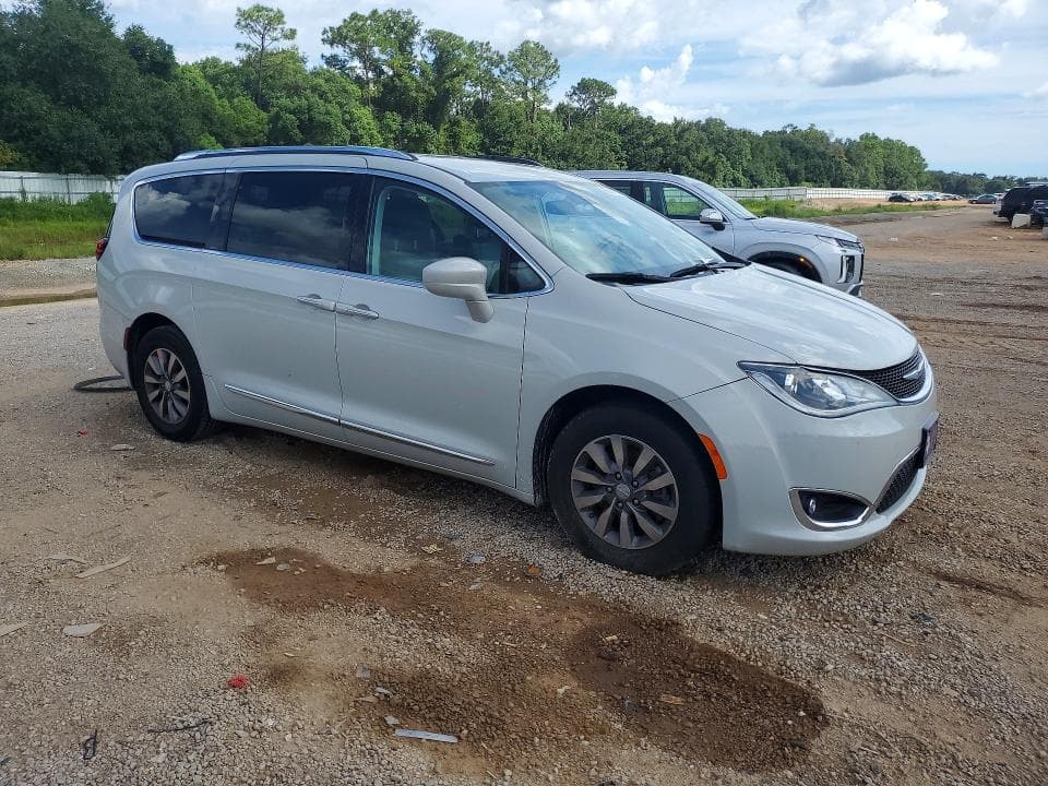 2020 CHRYSLER PACIFICA TOURING L PLUS 4