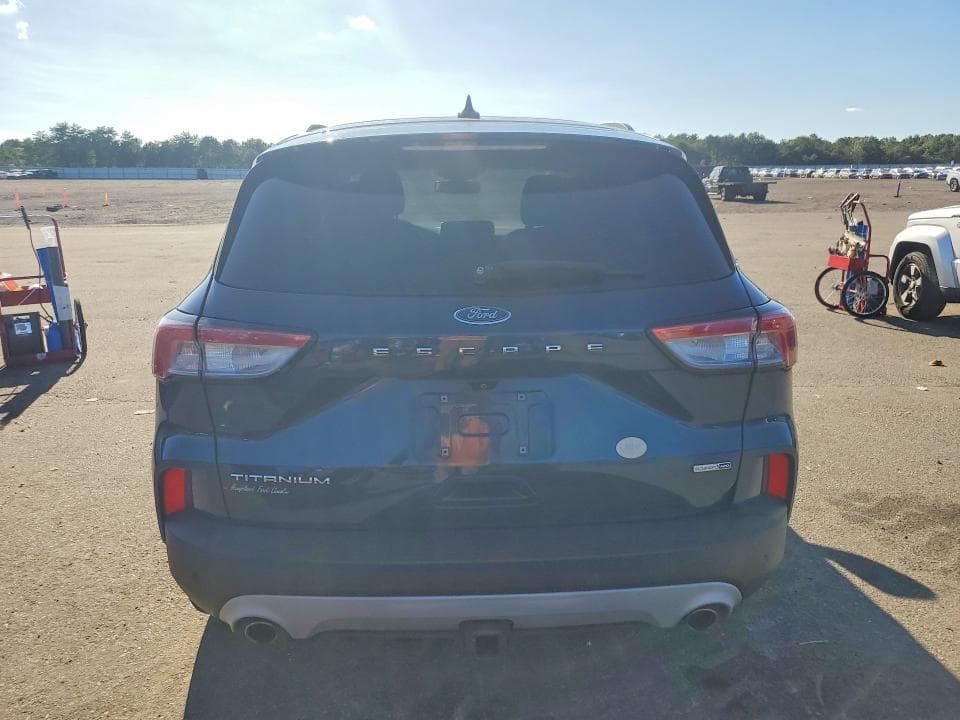 2020 FORD ESCAPE TITANIUM 6