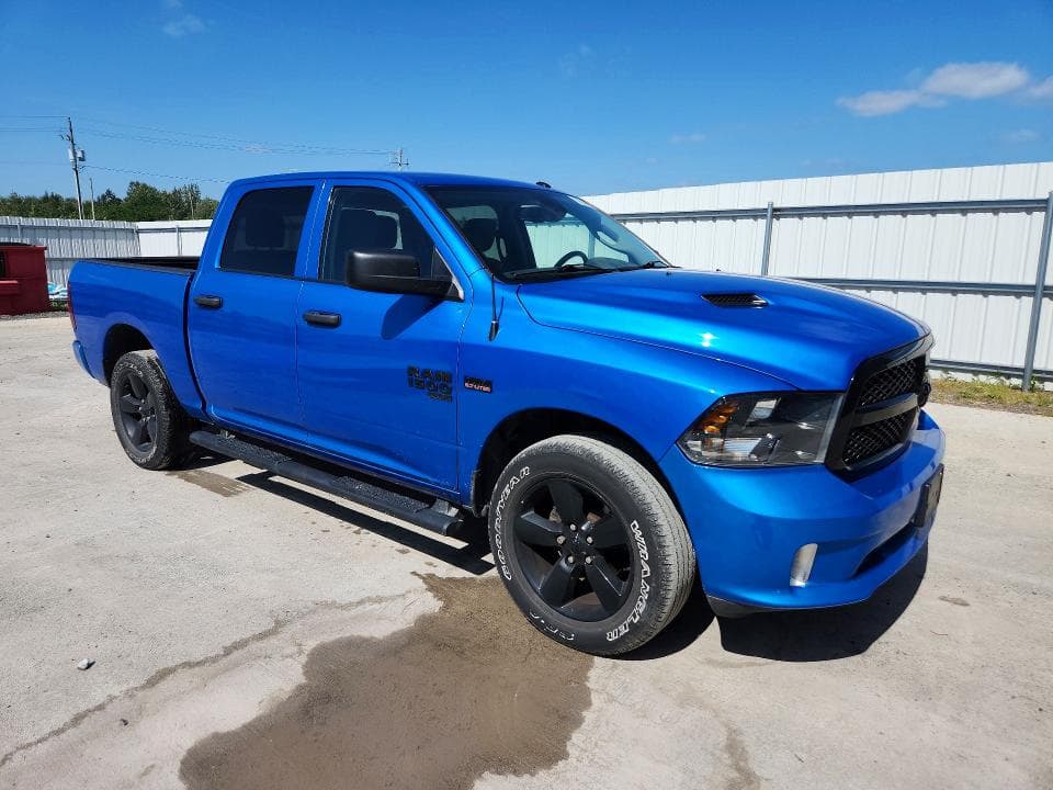 2023 RAM 1500 CLASSIC TRADESMAN 4