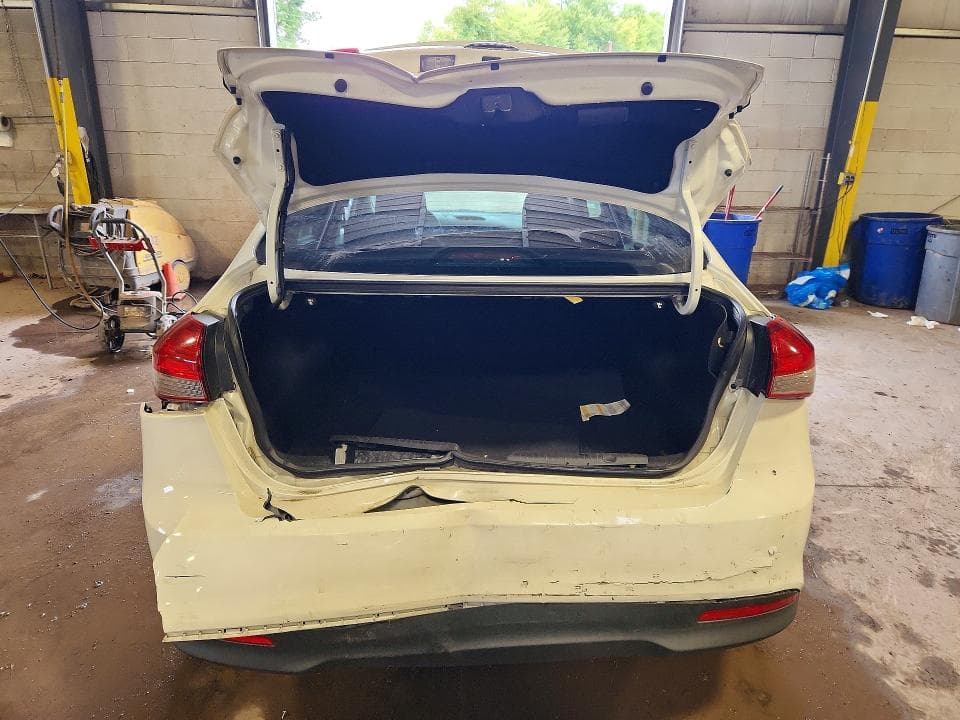 2017 KIA FORTE LX 6