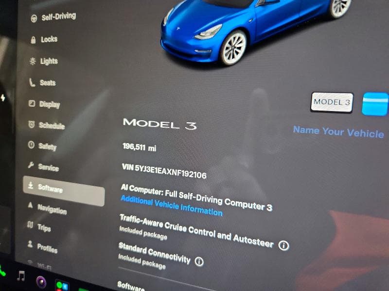 2022 TESLA MODEL 3 9