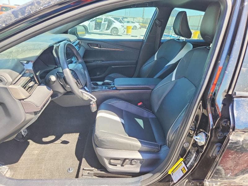 2025 TOYOTA CAMRY SE 7