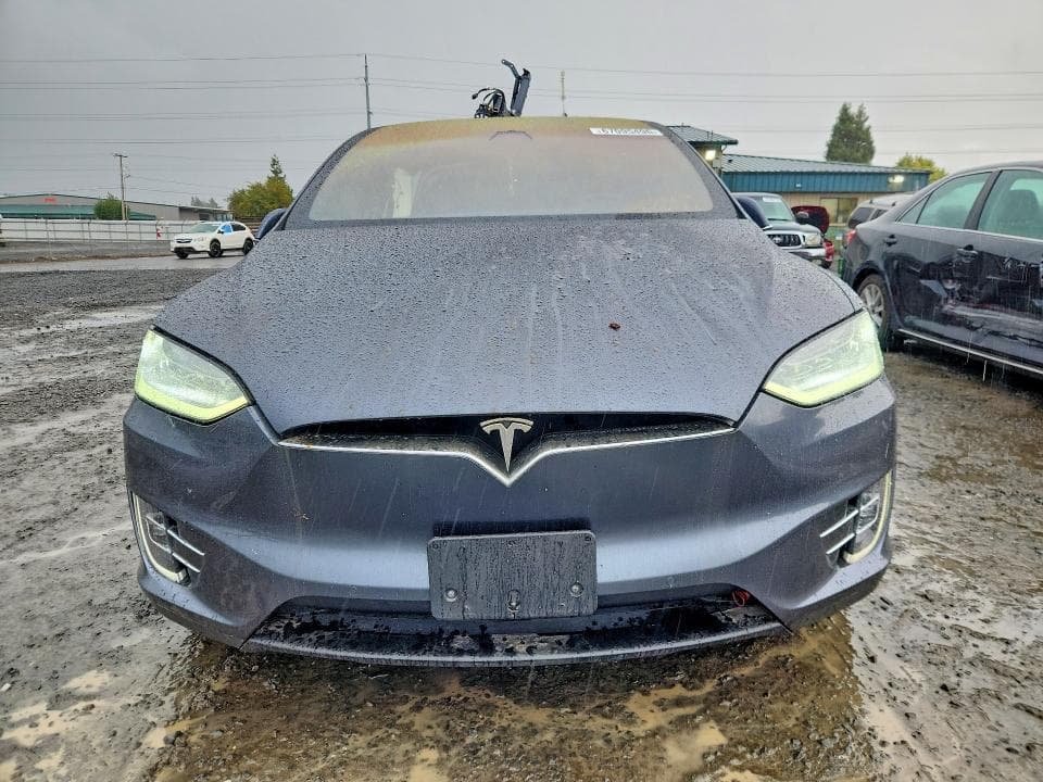 2017 TESLA MODEL X 5