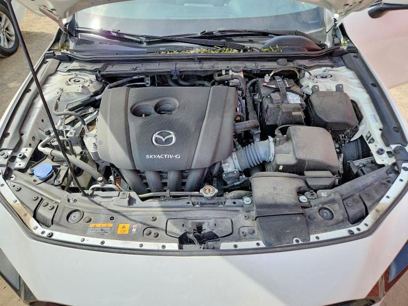 2022 MAZDA 3 PREFERRED 11