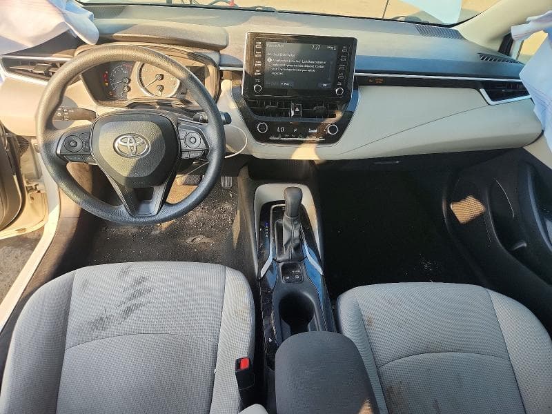 2020 TOYOTA COROLLA LE 8