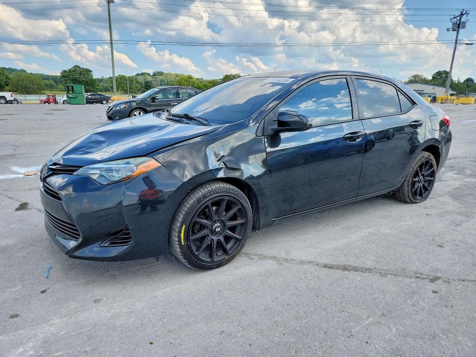 2018 TOYOTA COROLLA LE - 1