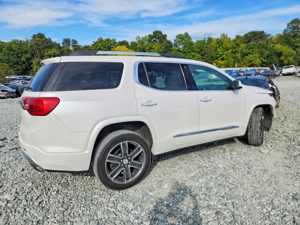 2017 GMC ACADIA DENALI 3