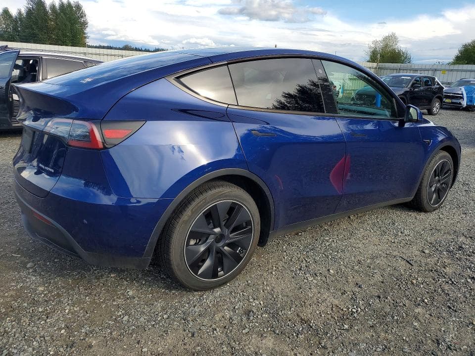 2023 TESLA MODEL Y 3