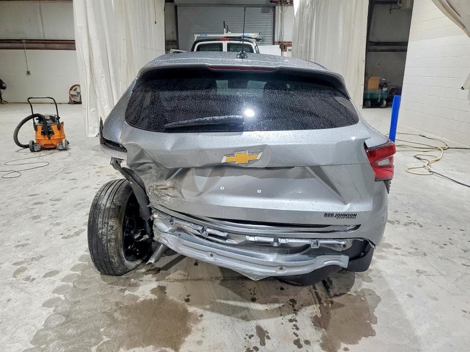 2026 CHEVROLET TRAX LS 6