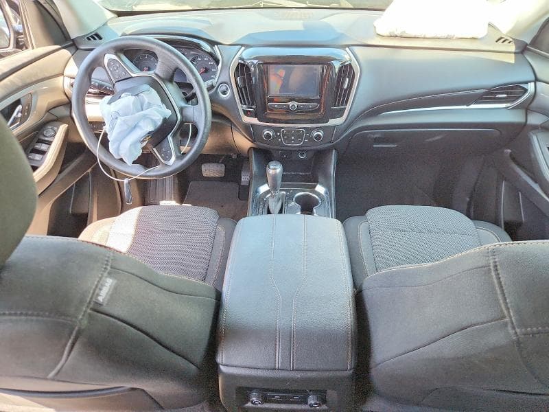 2018 CHEVROLET TRAVERSE LS 8