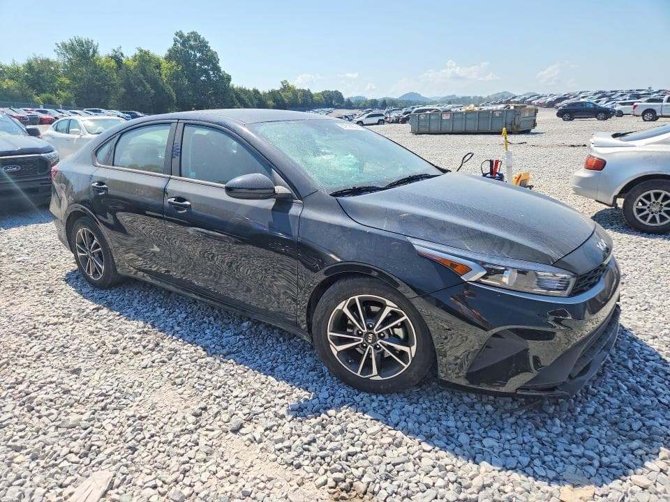 2024 KIA FORTE LXS 4