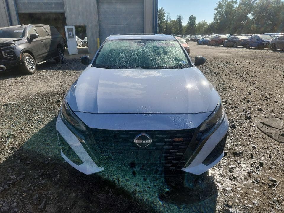 2023 NISSAN ALTIMA SR 5