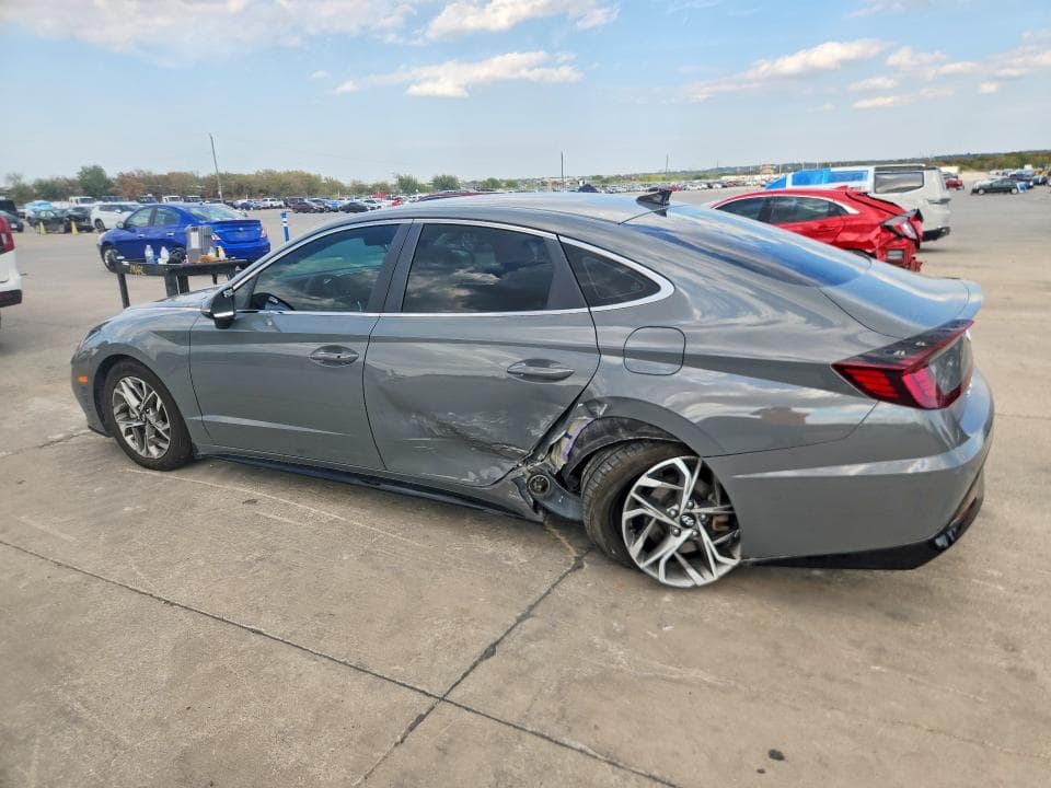 2021 HYUNDAI SONATA SEL 2