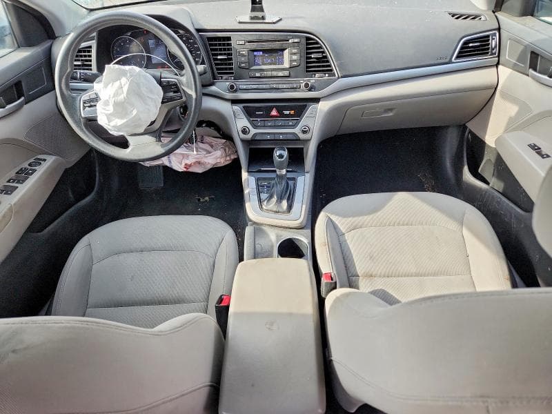 2017 HYUNDAI ELANTRA SE 8