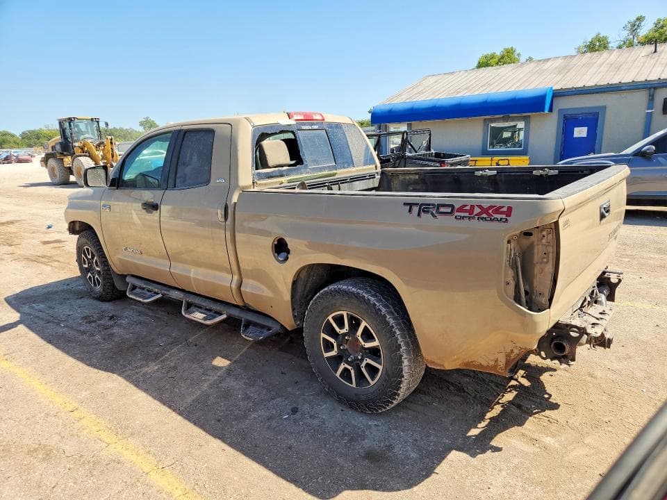 2018 TOYOTA TUNDRA SR5 2