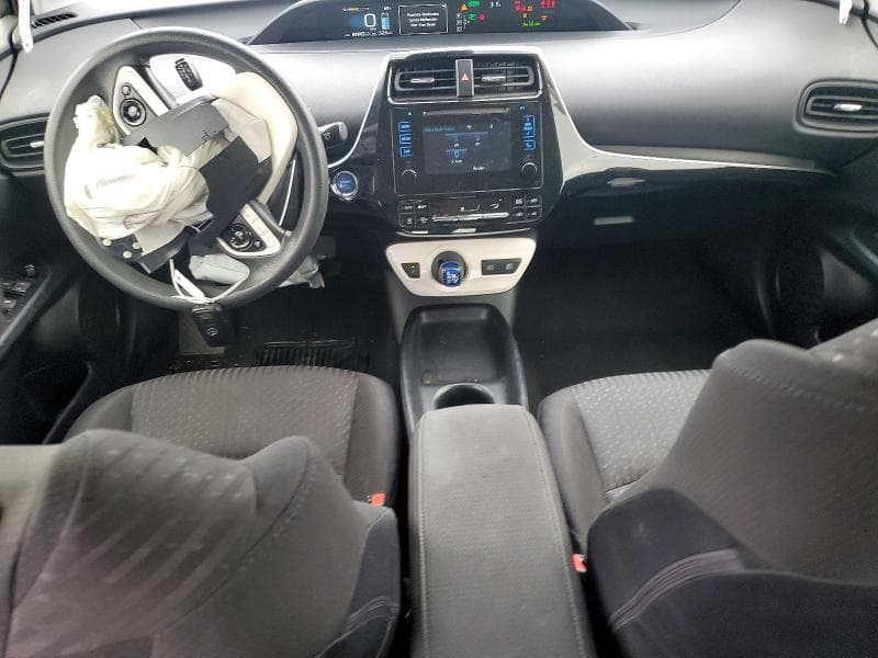 2018 TOYOTA PRIUS TWO 8