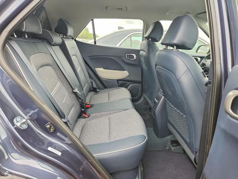 2026 HYUNDAI VENUE SEL 10