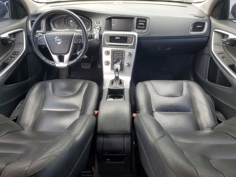 2017 VOLVO S60 8