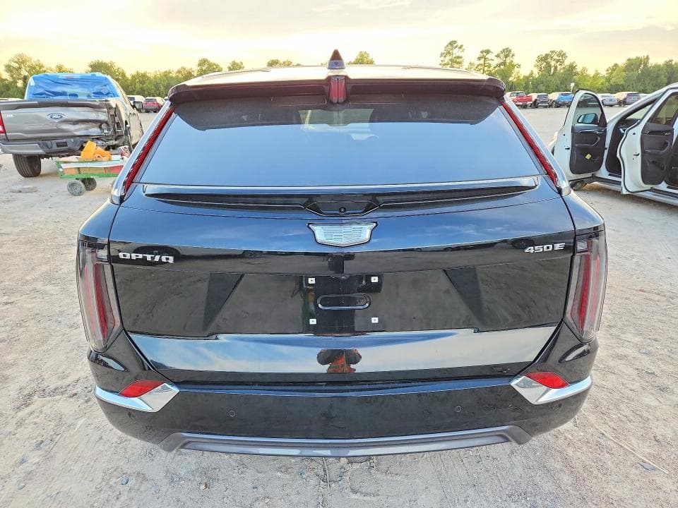 2026 CADILLAC OPTIQ LUXURY 6