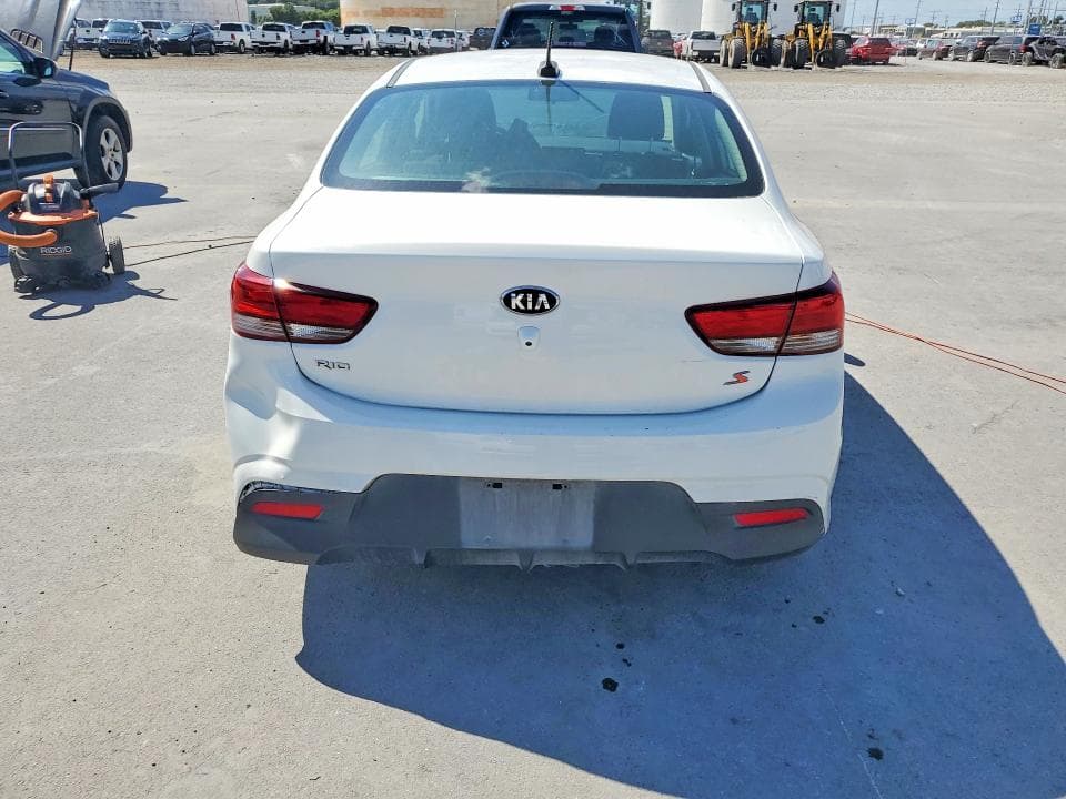 2020 KIA RIO 6