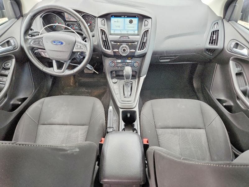 2017 FORD FOCUS SEL 8