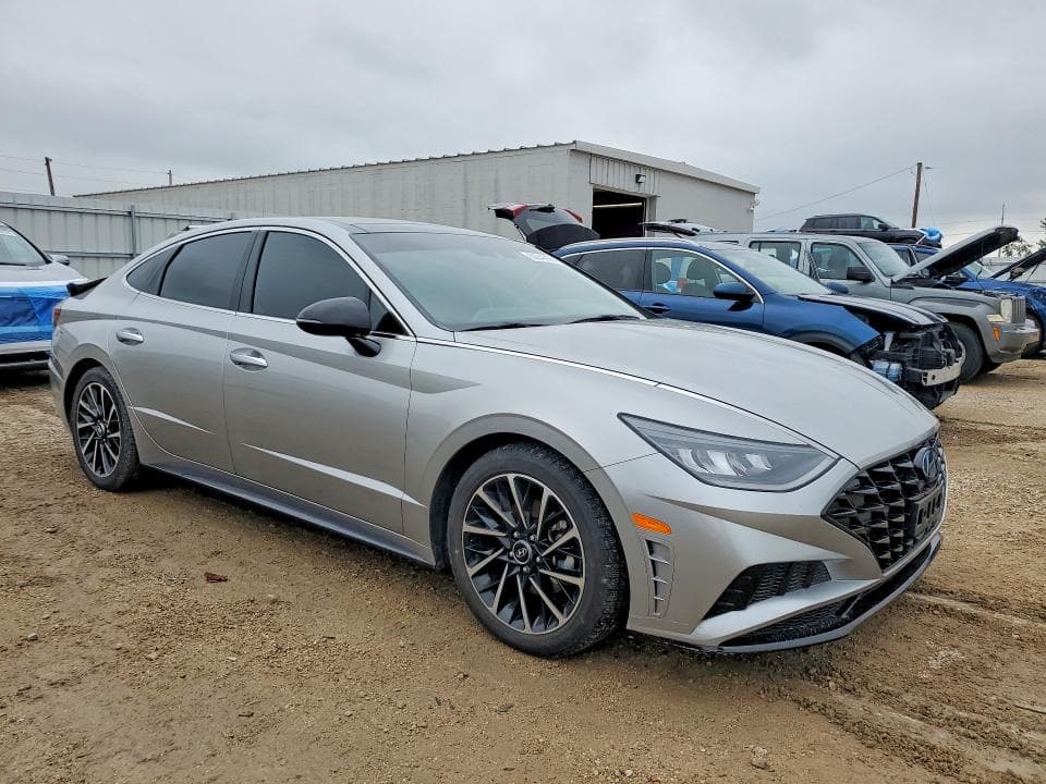 2020 HYUNDAI SONATA SEL PLUS 4