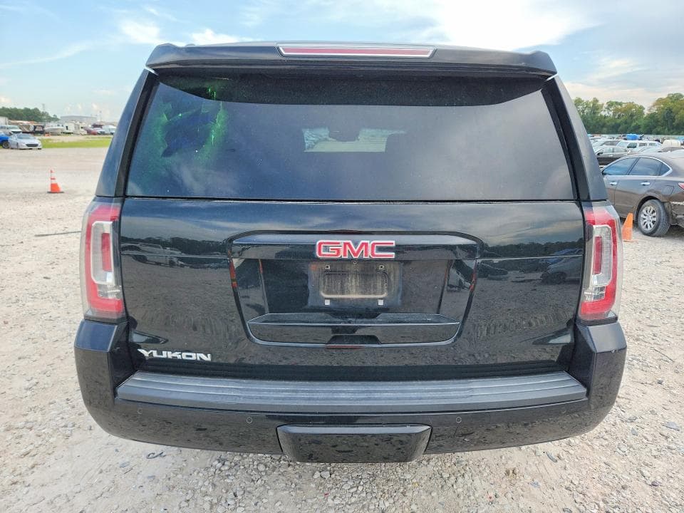 2017 GMC YUKON SLT 6