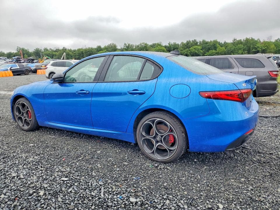 2022 ALFA ROMEO GIULIA SUPER 2