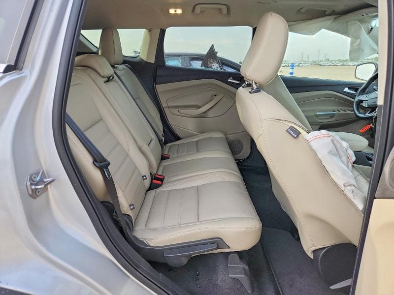 2019 FORD ESCAPE TITANIUM 10
