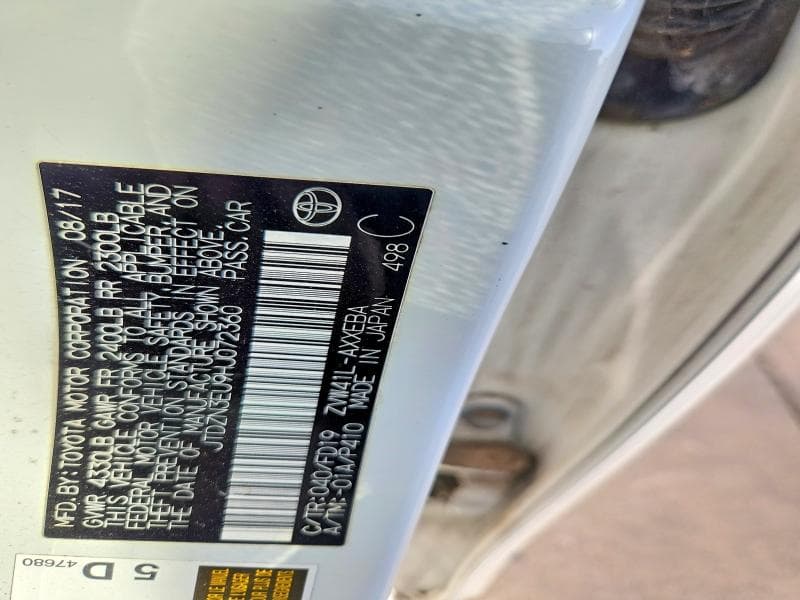 2017 TOYOTA PRIUS V TWO 13
