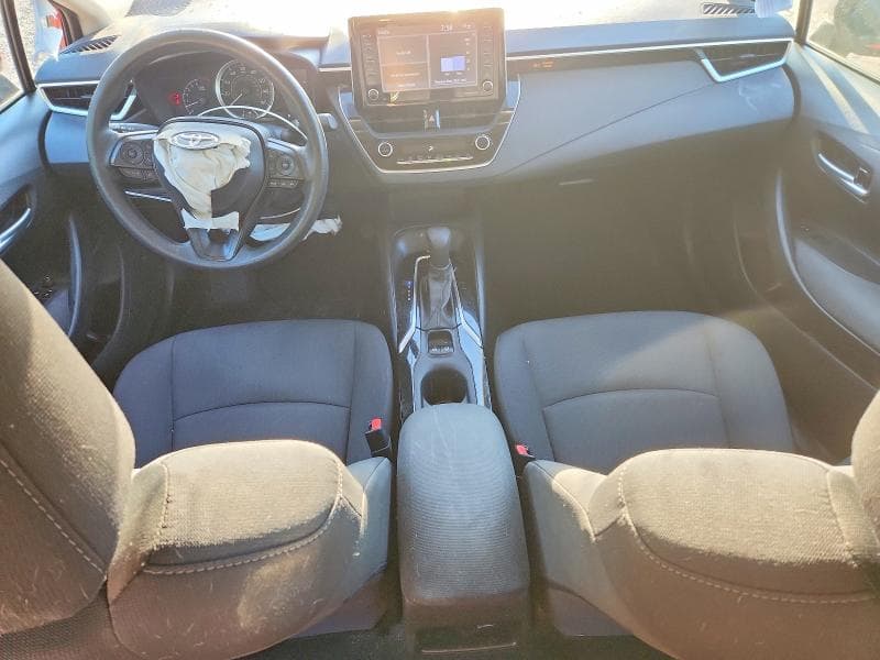 2021 TOYOTA COROLLA LE 8