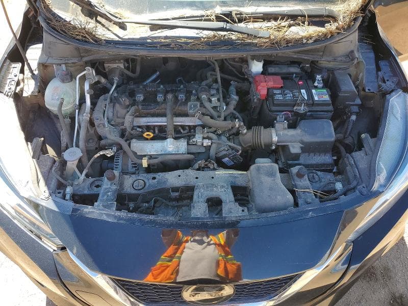 2021 NISSAN VERSA S 11
