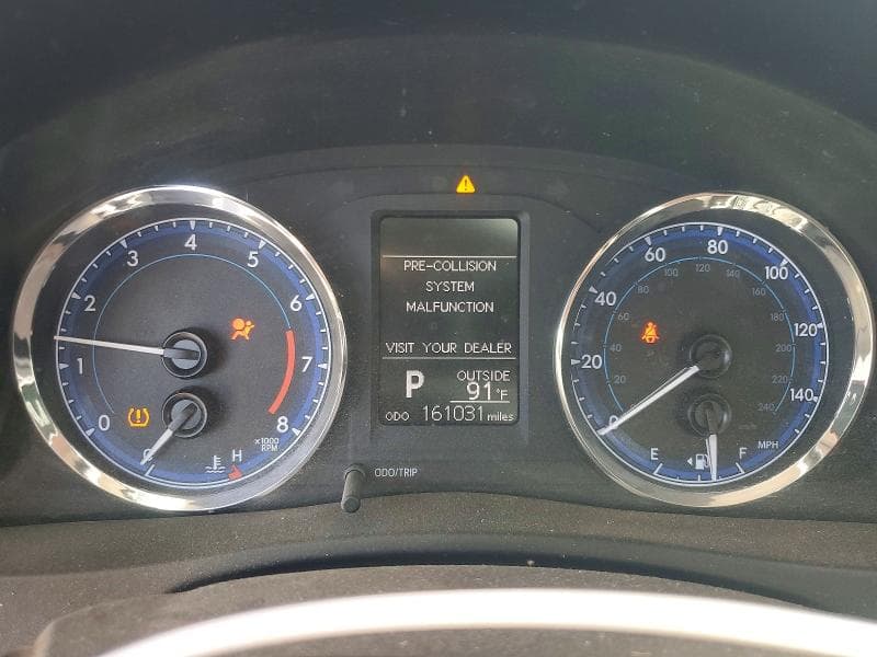 2018 TOYOTA COROLLA LE 9