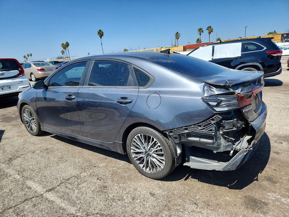 2022 KIA FORTE GT LINE 2