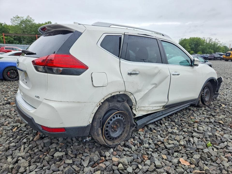 2017 NISSAN ROGUE S 3
