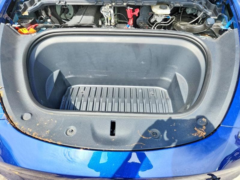 2024 TESLA MODEL Y 11