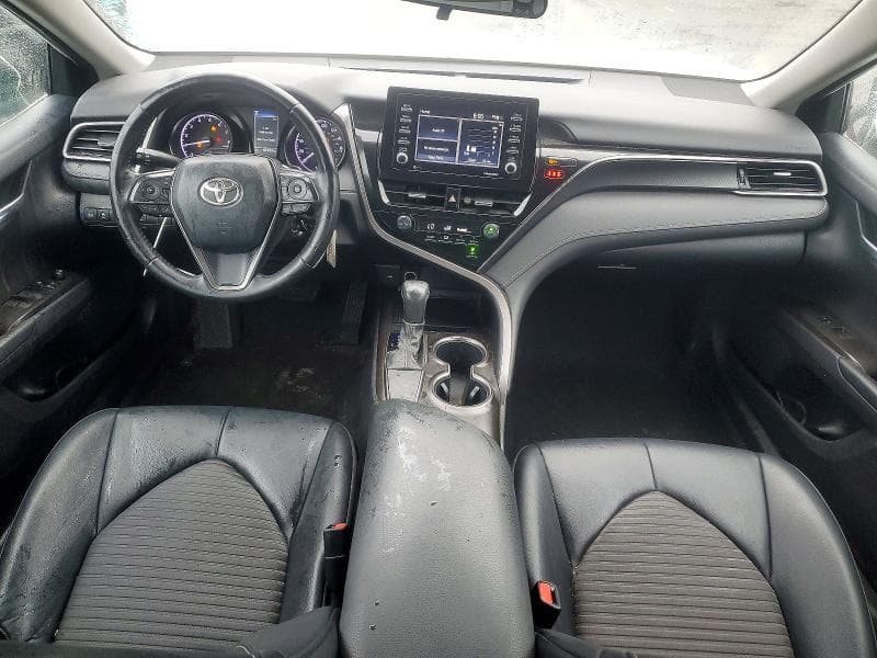 2021 TOYOTA CAMRY SE 8