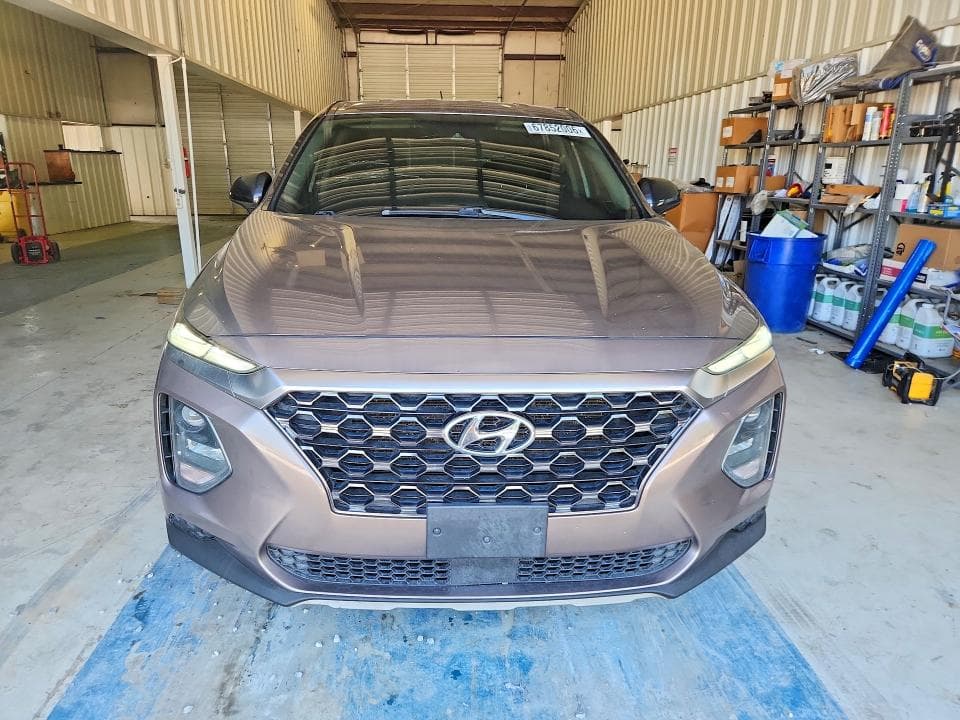 2019 HYUNDAI SANTA FE SE 5