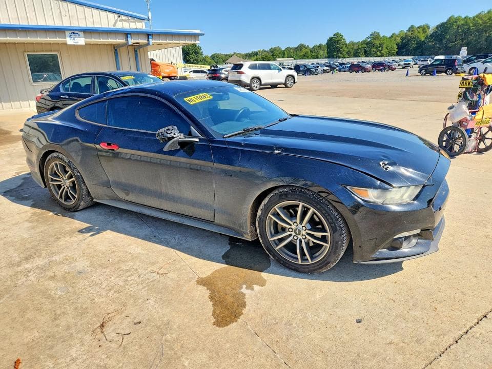 2017 FORD MUSTANG 4