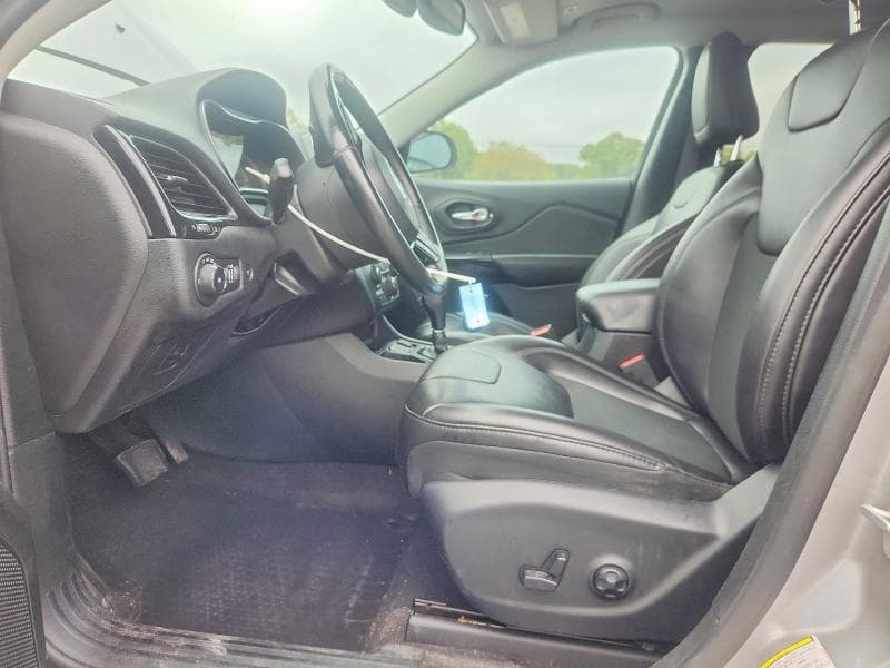 2019 JEEP CHEROKEE LATITUDE PLUS 7