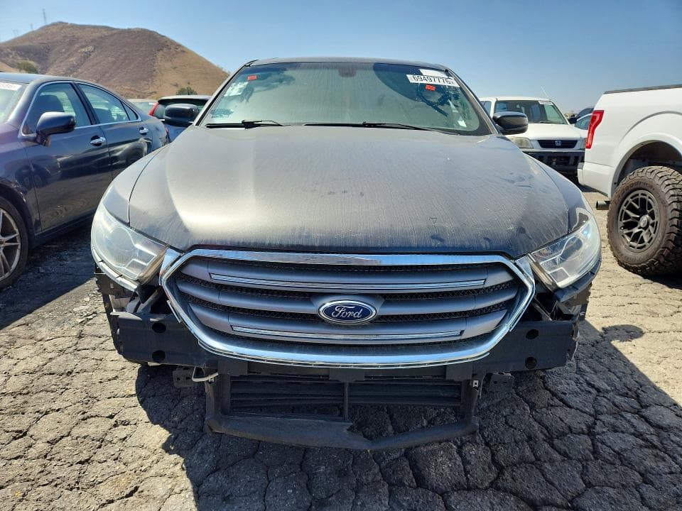 2017 FORD TAURUS SEL 5