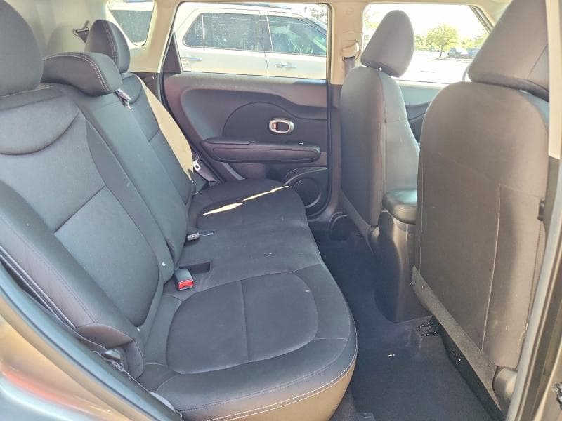 2017 KIA SOUL BASE 11