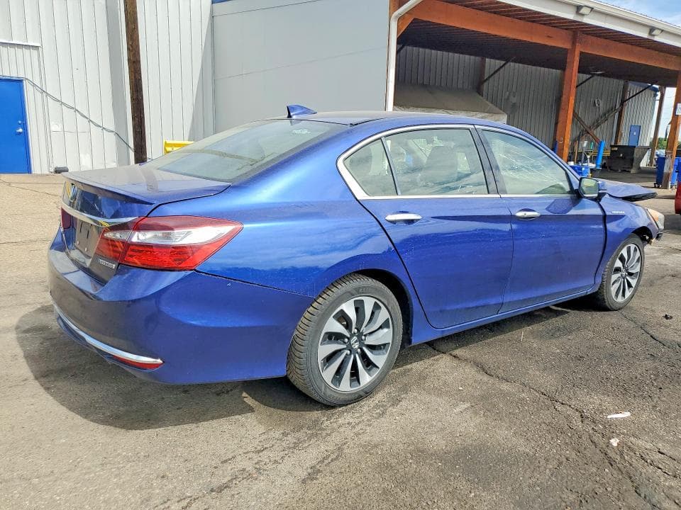 2017 HONDA ACCORD HYBRID 3